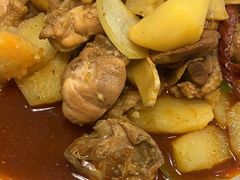 新疆大盘鸡-阿拉木汗餐厅(山大路店)