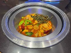 -山河屯铁锅炖·非遗铁锅炖(华强北店)