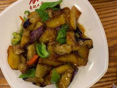 -东北人家铁锅炖(鞍山路店)