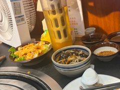 -阿山卓·野生菌火锅·纳西火塘烤肉