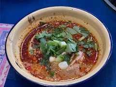 -马路边边麻辣烫联盟路店