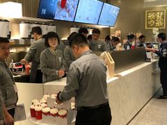 -奈雪的茶(市百一店)