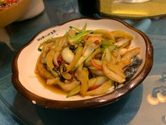 -万小金辣椒炒肉(三经路店)