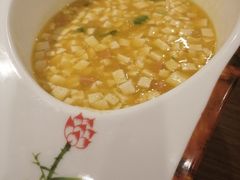 -有红鸡毛店·川菜(建设路店)