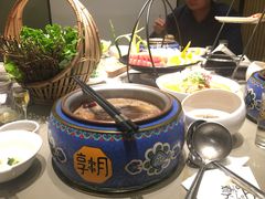 -享月汤皇·海鲜小火锅·聚会(曲江创意谷店)