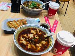 -遇见小面(白云机场T2安检外店)