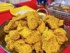 -BHC炸鸡(明洞总店)