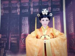 -盘子女人坊生日照·摄影馆(华强店)