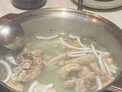 -喃喃椰·糟粕醋·椰子鸡火锅(七堡花园店)