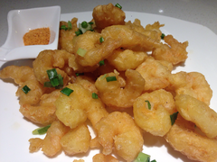 软炸虾仁-闫府私房菜·百年鲁菜(恒隆店)
