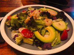 牛油果大虾沙拉-JUKEBOX玖部音乐餐厅(华侨城店)