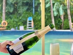 -三亚亚龙湾铂尔曼别墅度假酒店