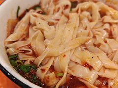 -德元兰州纯汤牛肉面(深圳首店)