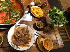 -亮欢寨酸汤鱼(沙冲路店)