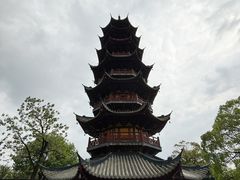 -龙华寺
