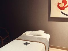-Let’s Relax Spa(Terminal 21 Asok)