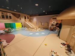 -奈尔宝家庭中心·亲子餐厅(北京东坝万达店)