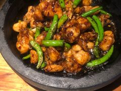 酱爆石锅蛙-绿茶餐厅(光谷世界城步行街店)