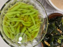 -李与白包子铺(桐梓林店)