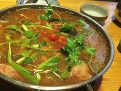 -老凯俚酸汤鱼(鸿通城店)
