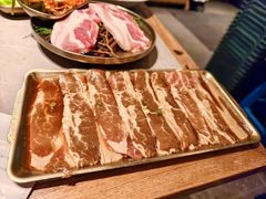 -草家酱蟹炭火烤肉店(珲春南路一店)
