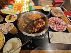 -大龙辣火锅·龙虾·烧烤(湖滨新天地店)