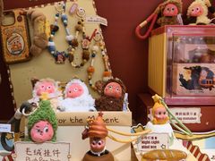 -泡泡玛特POPMART(侨福芳草地店)