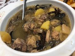 小鸡炖蘑菇-东北风(龙湾万达广场)