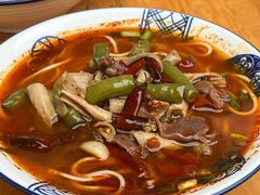 -杨伯英传统杂酱面