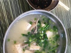 骨髓牛肉豆腐汤-鸭绿江民族饭店(总店)