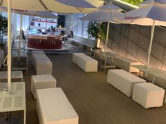 -UNI UNI(环亚凯瑟琳店)