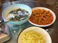 -老唐三下锅 ·张家界地标美食(溪布街店)