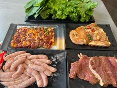 -啊美丽炭火烤肉(滑翔一店)