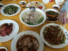 -荣生萝卜汤饭店