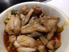 -渝蛙先生领鲜美蛙老火锅