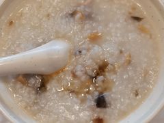 皮蛋瘦肉粥-咬不得高祖生煎·简餐(骆家庄店)