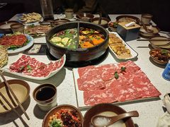 -贵府酸汤牛肉火锅·贵州老字号(飞山街店)