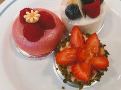 -咖啡苑自助餐厅·中国大饭店