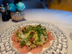 牛排家生牛肉薄片配帕玛森芝士-牛排家(北京长安街英皇集团中心店)