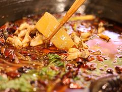 -鸿顺老铁锅美蛙鱼府(解放碑店)