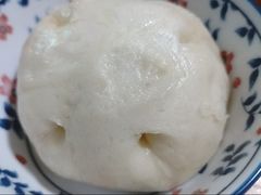 猪肉杏鲍菇包子-百年德园(侯家塘店)