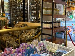 -亚马逊蒸汽活海鲜自助(LCM置汇旭辉广场店)