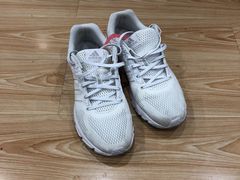 -浣溪纱鞋服精洗店