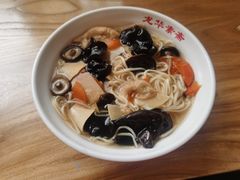 -龙华素斋(龙华路店)