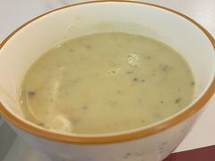 奶油蘑菇汤-斗牛士牛排餐厅(嘉里汇店)