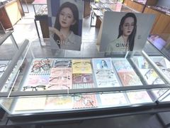-零度眼镜·宝视友·蔡司依视路(吾悦花街店)