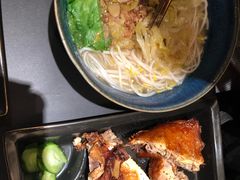 滷炸雞腿湯麵-馔豚·台北菜专门店(深圳湾万象城店)