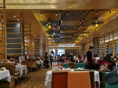 大堂-稻香酒家·34年老字号·港式粤菜(汉街店)