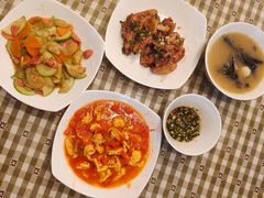 -鲸励母婴月嫂(望京店)