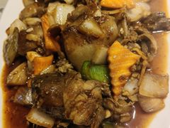 风味红烧月牙骨-乡间好味私家菜(总店)